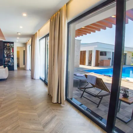 River Villa Mostar